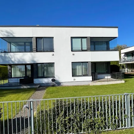 Papli Seaview Apartament *